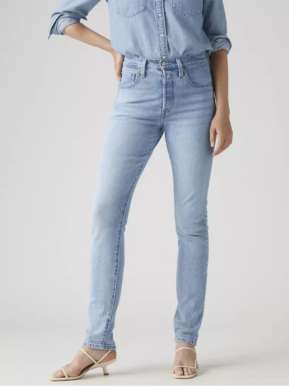 LEVI’S 501® SKINNY WOMEN'S JEANS SIZE 30